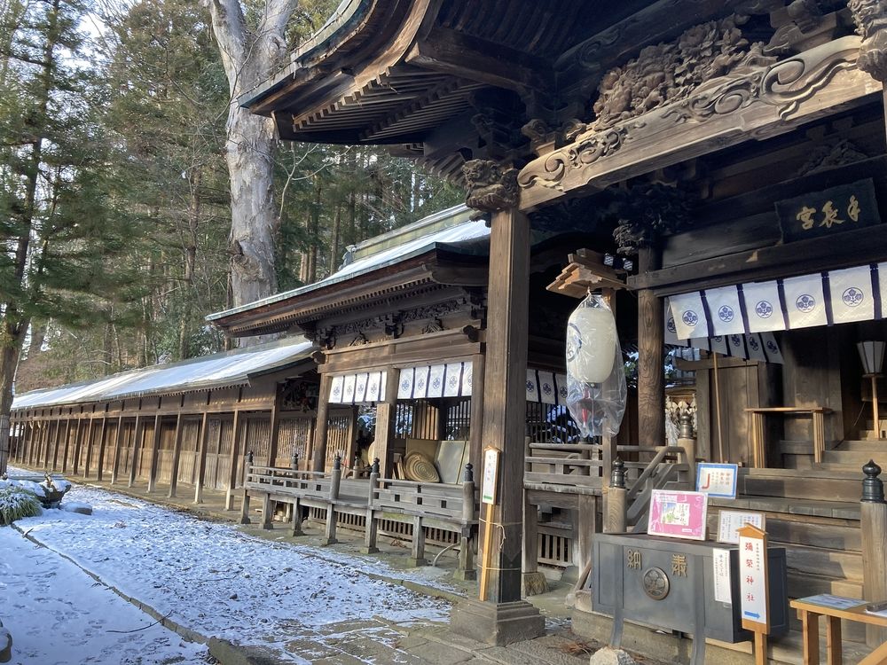 手長神社の回廊の先